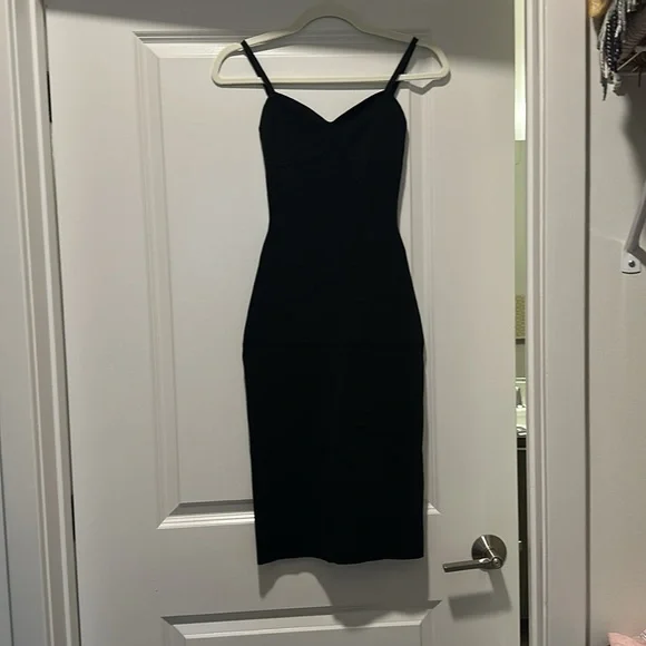Aritzia Black Mini Dress - Picture 2 of 9